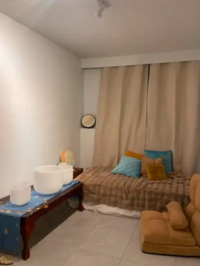 Kitsilano sublet June 10-30