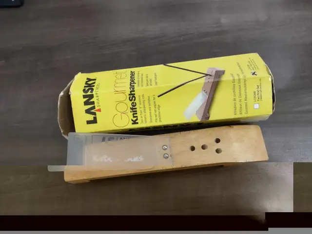 LANSKY USA Crock Stick Knife Sharpener / Sharpening System in Hand Tools in City of Toronto - Image 3