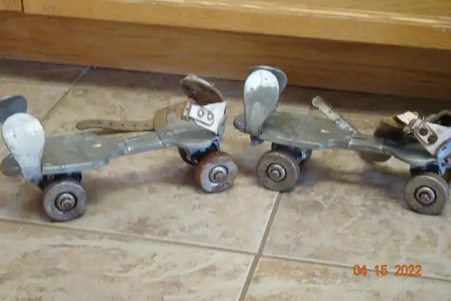 Vintage Roller Skates in Skates & Blades in Sudbury - Image 2