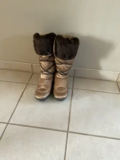  womans winter boots pajar, View more