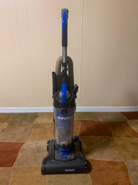 Eureka Lightweight Upright Vacuum Cleaner