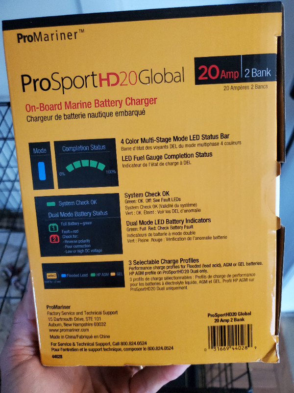 Marine PROSPORT HD 20 battery charger. in Powerboats & Motorboats in London - Image 3