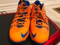 2013 Nike Air Max LeBron Low Sneakers Shoes Men's Size 10 Orange