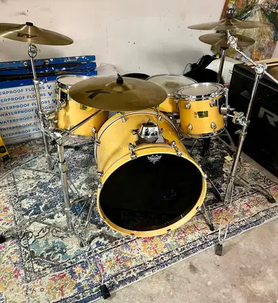 Mapex Pro M five piece drum set with sabian cymbals. 2 crash cymbals, ride cymbal and hi hat as show...