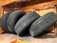 195/65/r15 - set of 4 Rims & Winter Tires