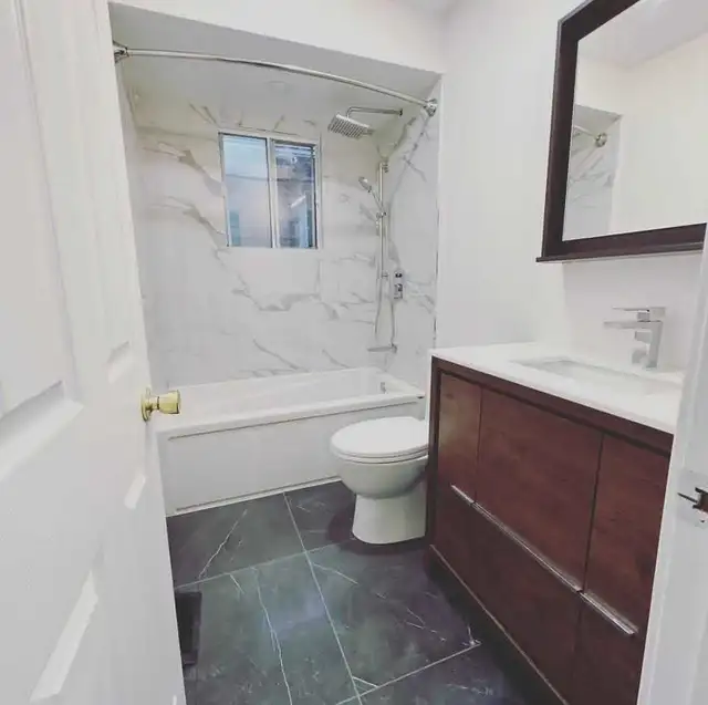 TILE INSTALLER LOOKING FOR EXTRA WORK 505382094378772488