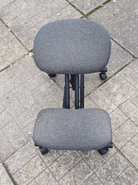Ergonomic Kneeling Computer Chair