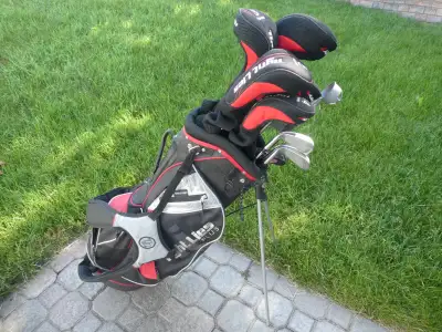 Men’s Adams Right Hand Golf Club set w/Adams Carry Bag, View more