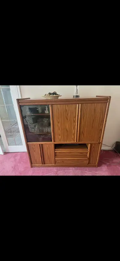 free entertainment unit. , View more