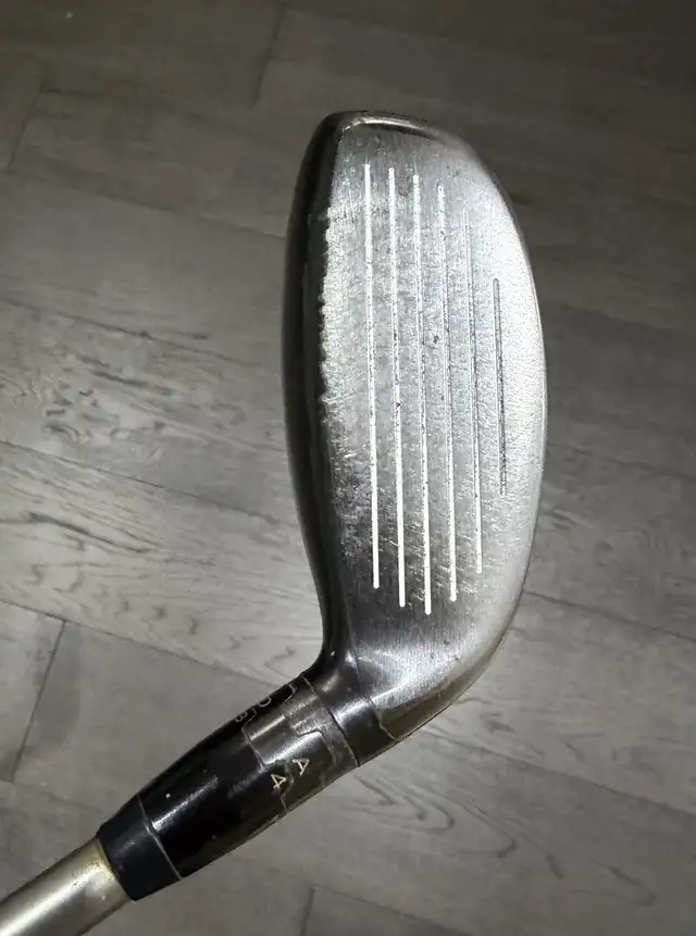 Titleist 915H 3 Hybrid LH (Diamana 70 hy Stiff shaft) in Golf in City of Toronto - Image 5
