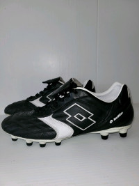 LOTTO  Men's  Leather Soccer Cleats Size 10.5 US/ EUR 43.5 