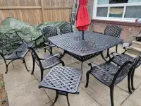 patio table and chairs- cast aluminum