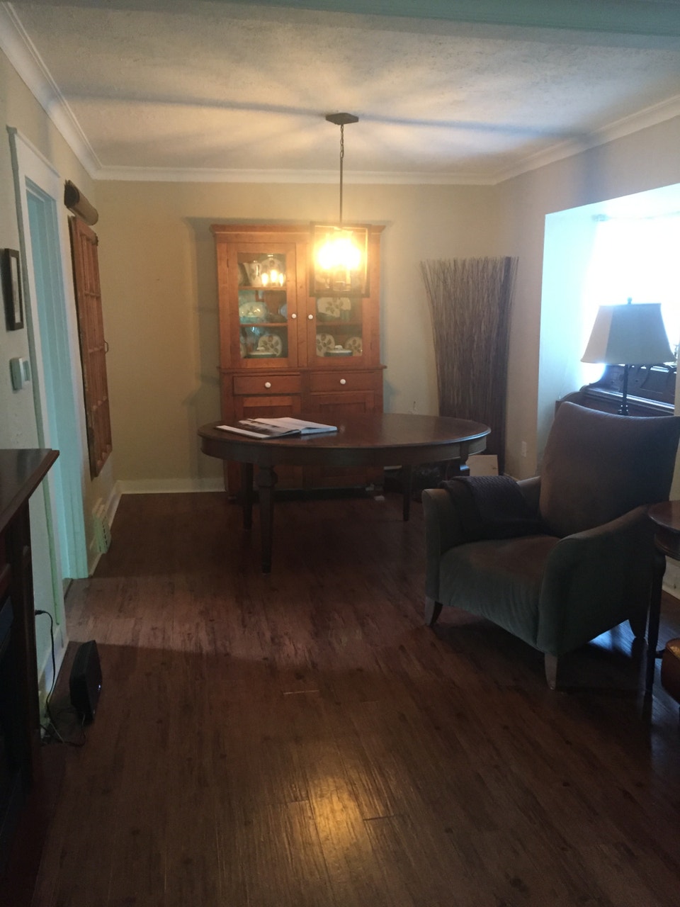 Uptown Waterloo Gem.... location, location, location! 5