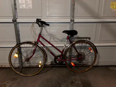 Royce Union Cycle Company Women's Vintage Red Bike Made in Japan, View more