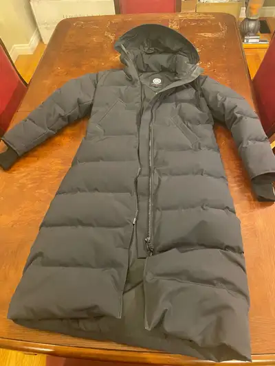 Canada Goose ladies parka- never worn!, View more