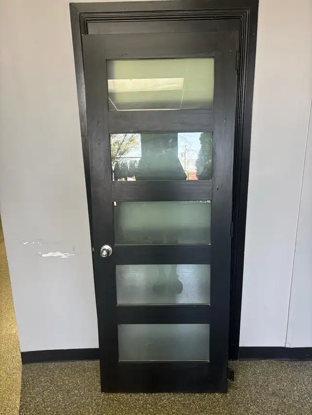 Porte intérieur vitres givrées ou dépolies in Windows, Doors & Trim in City of Montréal - Image 3