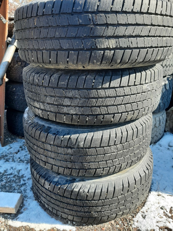 4 235 75 R15 Michelin ON 6 BOLT TOYOTA RIMS in Tires & Rims in Whitehorse