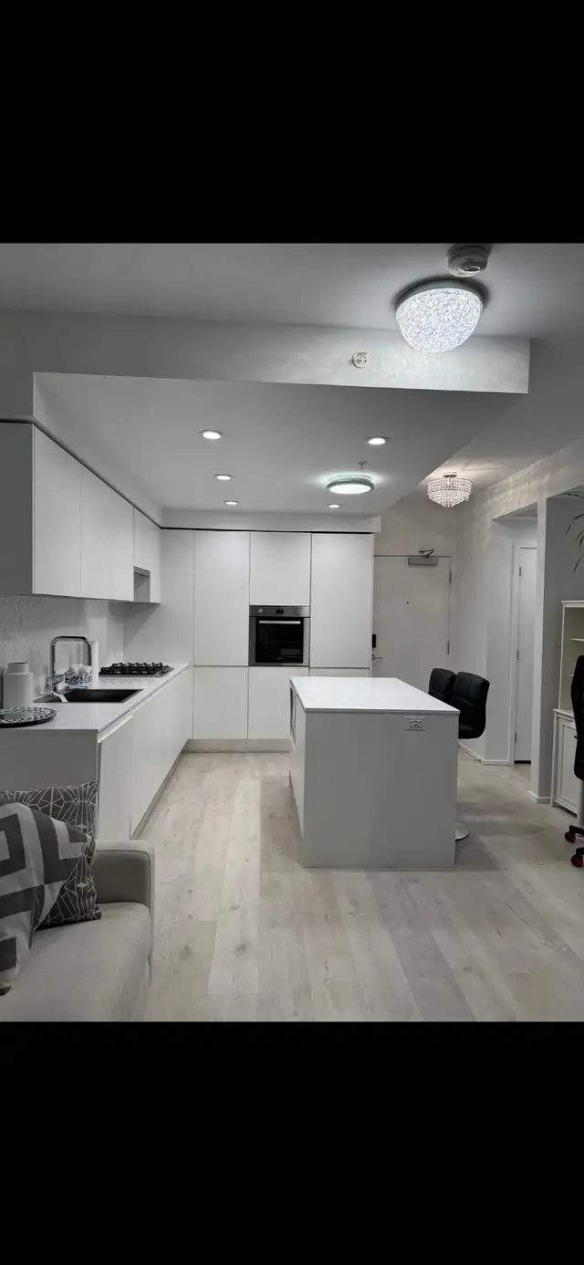 Lougheed rental in British Columbia in Canada - Image 5