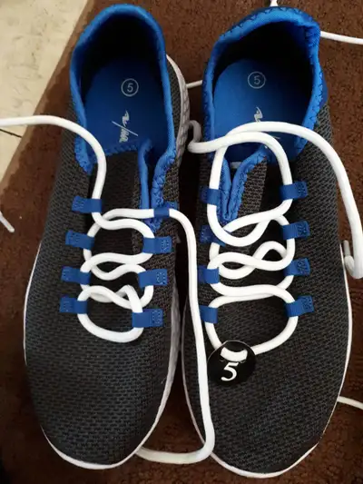 New non marking shoes, View more