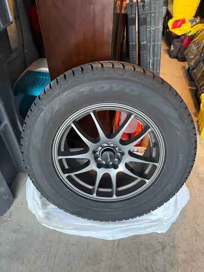 4 x Winter tires mounted on Alloys - 245/65R17 Previously used on 2019 Mazda CX9 Bolt Pattern 5x114....