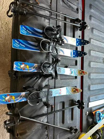 Kids cross country skis, View more