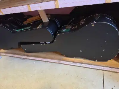 Insulated Guitar Storage Box - 6 Guitars or Cases, View more