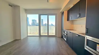 88 Queen 1+1B 2B Condo for Rent