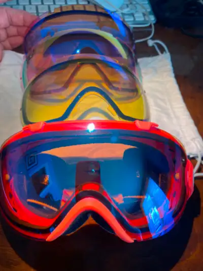 Smith I/O S Ski Goggles for Women or smaller faces with 4 Lenses, View more