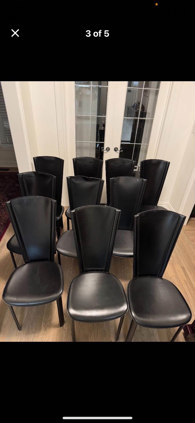 URGENT MOVING SALE ( 10 Genuine Leather Chairs) dans Chaises, Fauteuils inclinables  à Ville de Montréal - Image 2