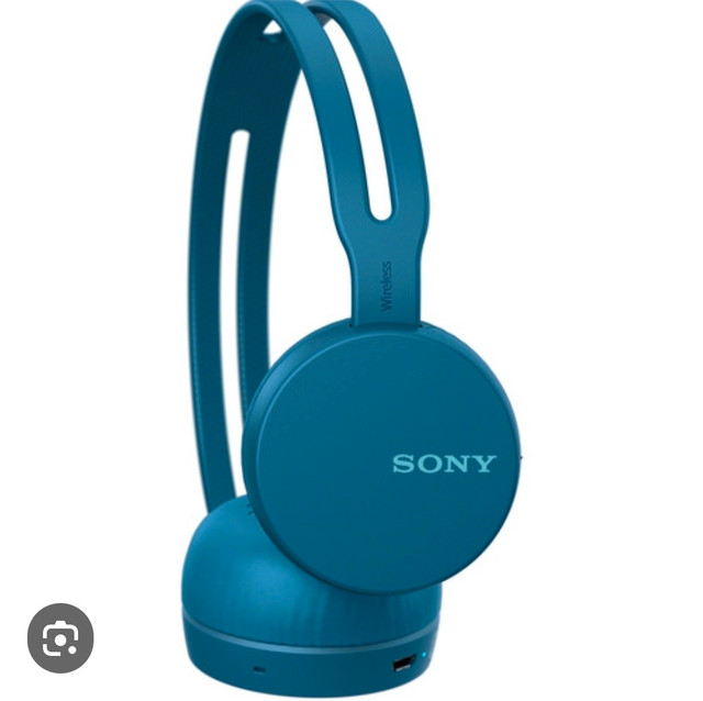 Wireless Sony Headphones in General Electronics in Woodstock
