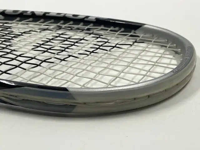 Dunlop Max Plus Ti Squash Racket And Bag. Graphite Composite in Tennis & Racquet in Edmonton - Image 9