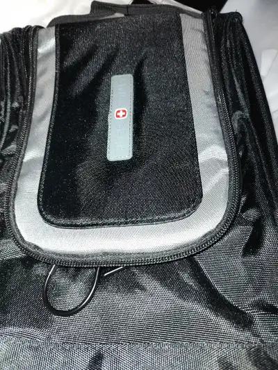 Swiss Gear Hanging Toiletry Kit, View more