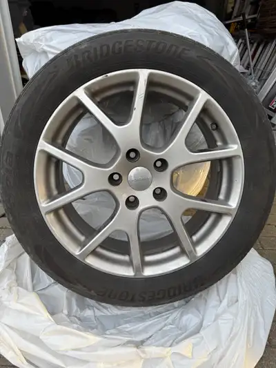 Set of 4 original Dodge Journey 19" alloy wheels with Bridgestone Ecopia EP422 Plus summer tires (22...