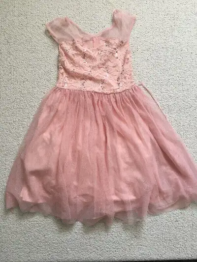 Lot de 43 vêtements d'été pour fille 10-12 ans, View more