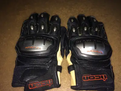 Icon TiMax TRX Short Gloves Used Genuine floating titanium plate armor Titanium plated wrist protect...