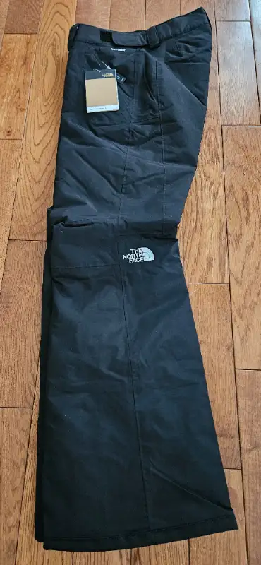 The North Face Women's Ski Pants in Women's - Tops & Outerwear in Cranbrook - Image 2