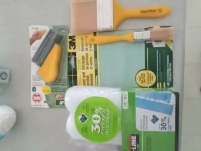2 - roller refills, 1 - 3" paint brush, 1 - 1" paint brush, high quality fine sandpaper, 1 - sanding...