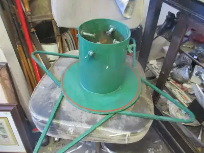 HEAVY CAST METAL CHRISTMAS TREE STAND $20. HOMEMADE, View more