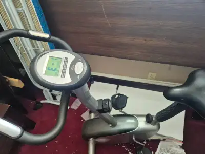 Foldable Treadmill works well only fan does not work on top. Exercise bike works well. Shoot me an o...
