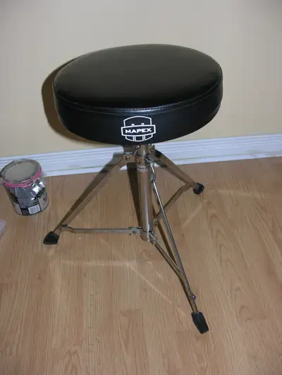 Drum throne, View more