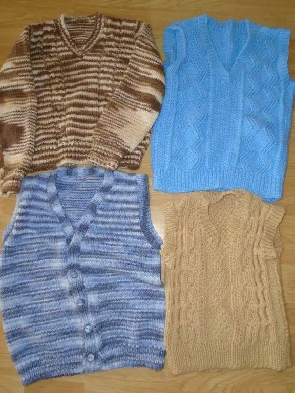 Children's 5 - 8 Sweaters   $20.  For all in Kids & Youth in Thunder Bay - Image 2