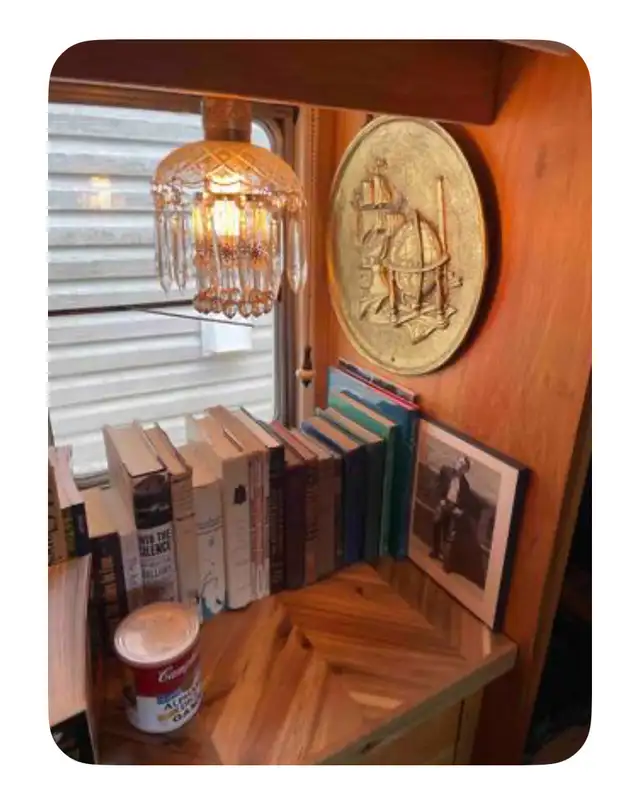 1957 rully restored vagabond trailer in Park Models in Bedford - Image 4