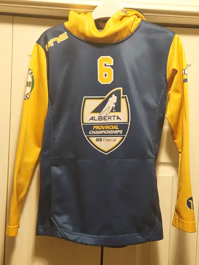 Authentic Okotoks Oilers Provincial champs hoodieMintYouth L $10, View more