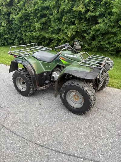 Kawasaki bayou 300 4x4 . Runs and drives good. Electric start and reverse . 2200$ Call or text 01613...
