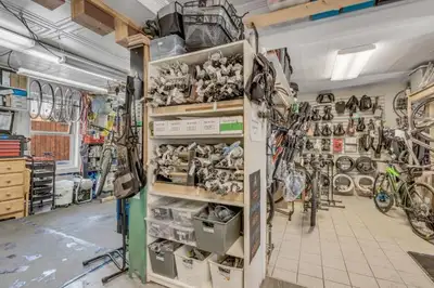 Commercial unit for rent/ Local commercial à louer
