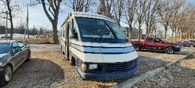 motorisé triple E 94, pneu, frein, neuf, prix demandé7500 in RVs & Motorhomes in Trois-Rivières - Image 2