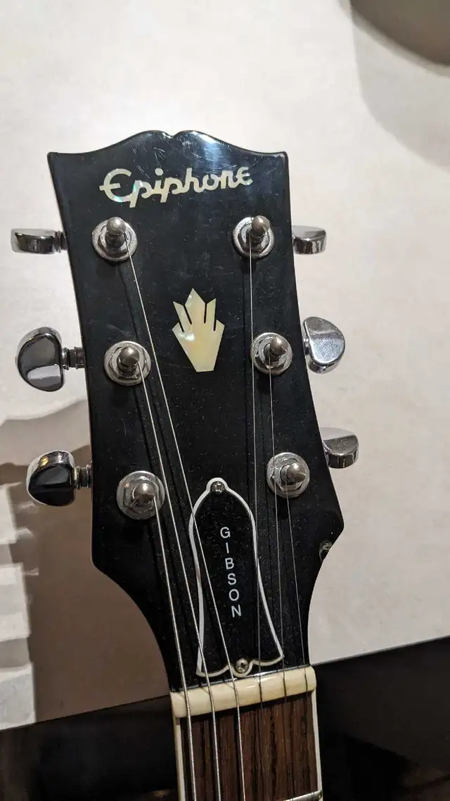 2002 Japanese Epiphone Elite/Elitist '61 SG in Guitars in City of Toronto - Image 6