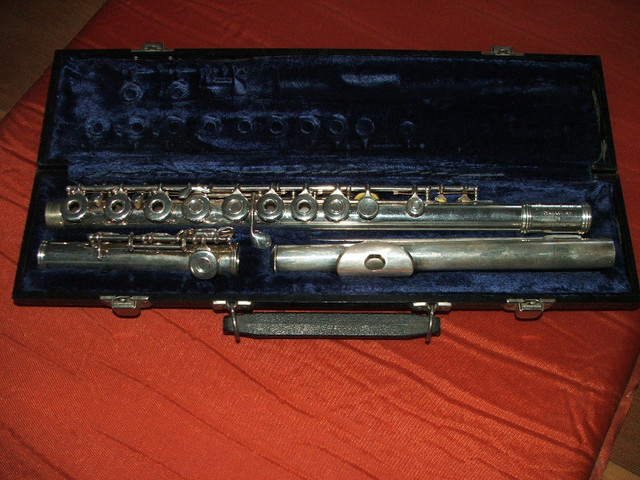 Gemeinhardt Flute in Woodwind in Dartmouth - Image 2