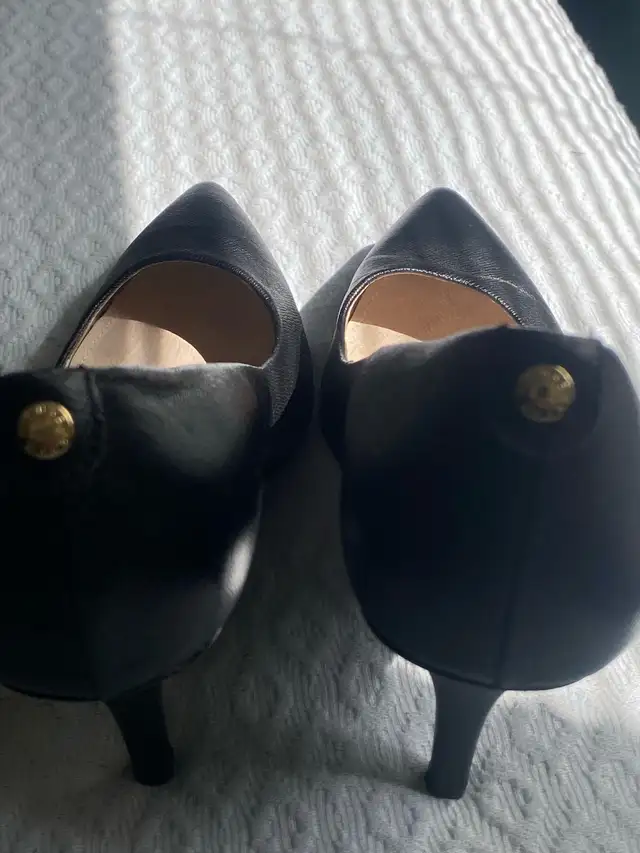 MK high heel shoes in Women's - Shoes in Lethbridge - Image 4