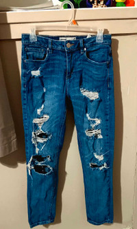 Women's Garage Ripped Jeans (Size 5)